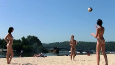 Breathtaking nude beach girl