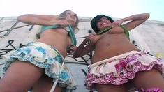 Two College Girls Get Naked In Tampa